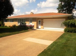 1421 Edmar St, Louisville, OH