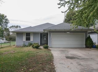 731 N Homewood Ave, Springfield, MO 65803