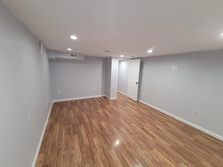 2635 N Calvert St #1 — Photo 20