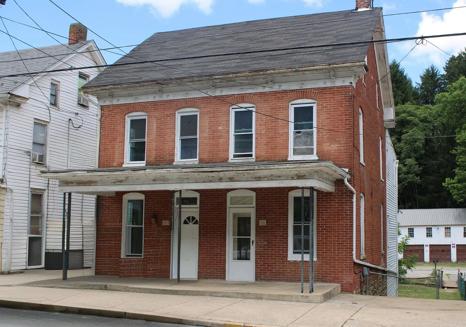 118 W Main St, Windsor, PA 17366 — Photo 1