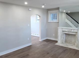 6340 Crombie St, Pittsburgh, PA 15217