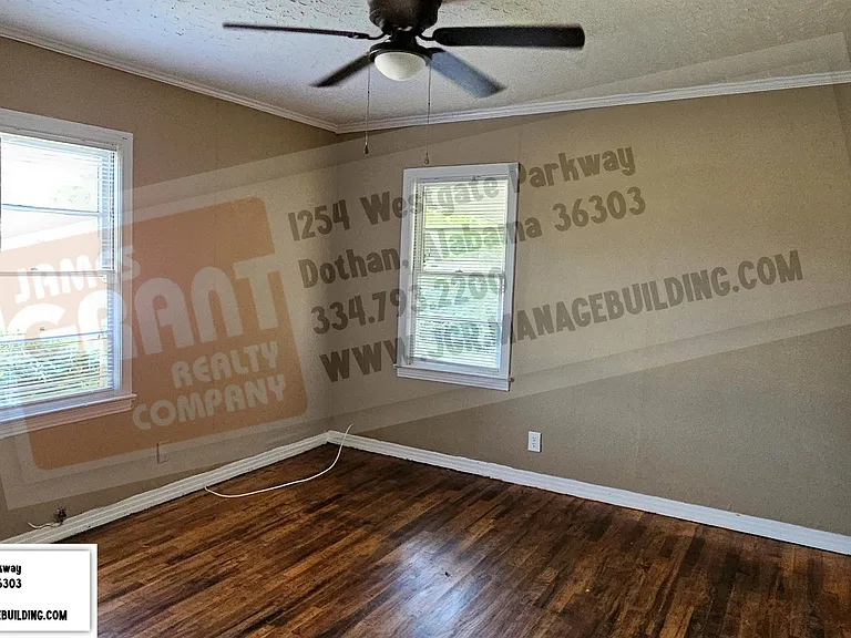 310 W Lafayette St — Photo 14