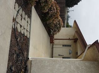 208 Walnut Dr, Oxnard, CA 93036