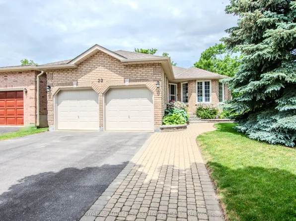 20 McVeigh Dr, Barrie, ON L4N 7E2