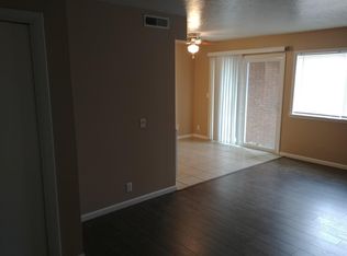 4023 W Memory Ln APT 3, Wichita, KS 67212