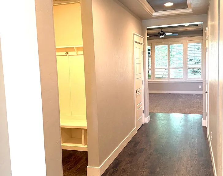5267 N Mitchum Ave — Photo 23