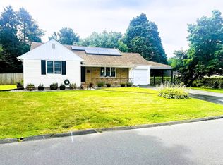 78 French St, Bristol, CT 06010