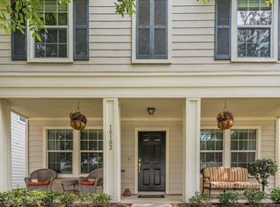 10102 Farrell Dr, Houston, TX 77070