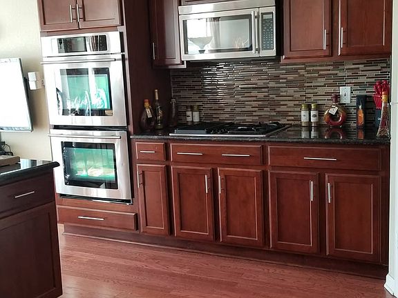 4th image of 53091 Van Damme Dr