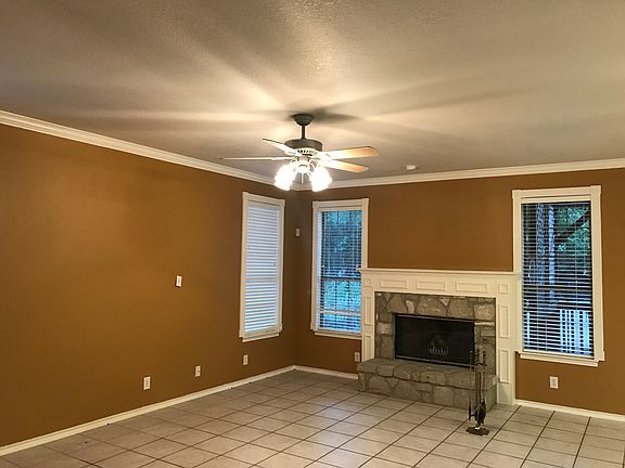 5th image of 18207 Settlement Way