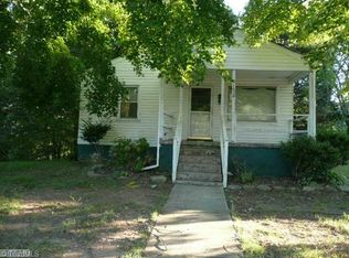 1638 NE Ashley School Cir, Winston Salem, NC 27105