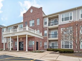 12950 Meadow View Ct UNIT 102, Huntley, IL 60142