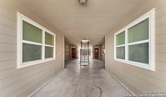 2 bed, 2.0 bath, 1100 sqft, $1,280 — Photo 3