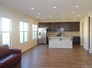 26263 Prima Way, Santa Clarita, CA 91350