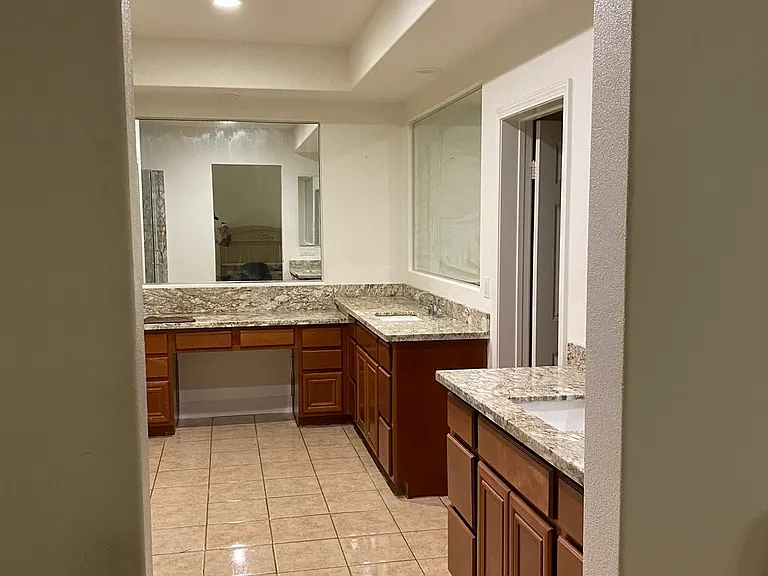 13238 Wooden Gate Way #M — Photo 5