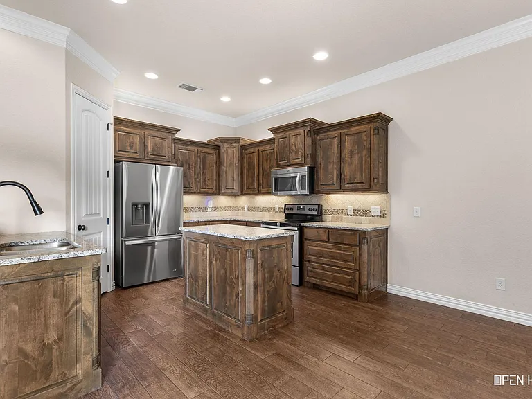 4824 Olivia Ln — Photo 9