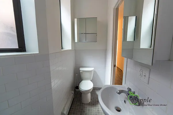 Rented by Bapple | media 16