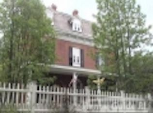 6 Sunnyside Pl #C, Newport, RI 02840