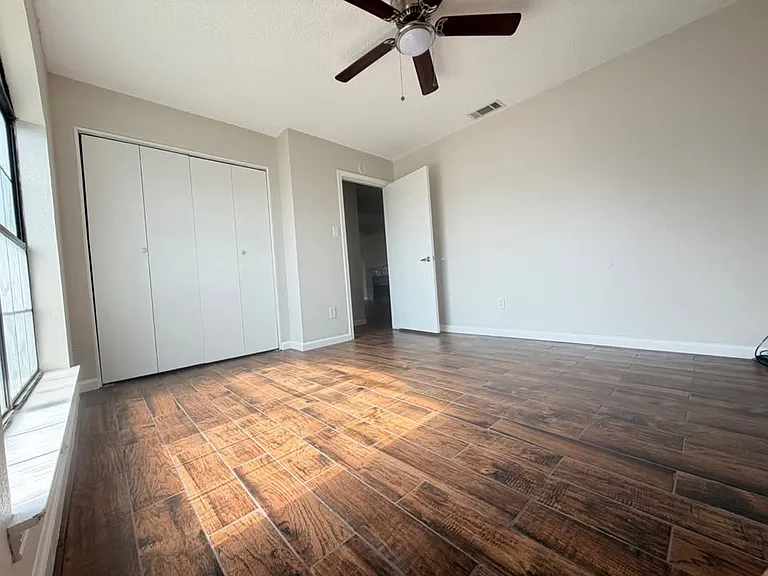 1913 Wyatt Dr — Photo 15