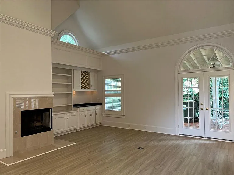 4608 Chattahoochee Xing SE — Photo 16