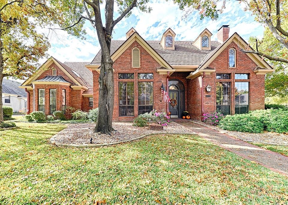 1st image of 4902 High Creek Dr