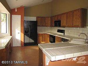 022-194591 kitchen 3