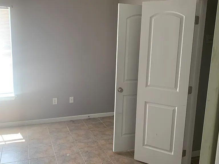 43171 Ruger Dr #43171 — Photo 6