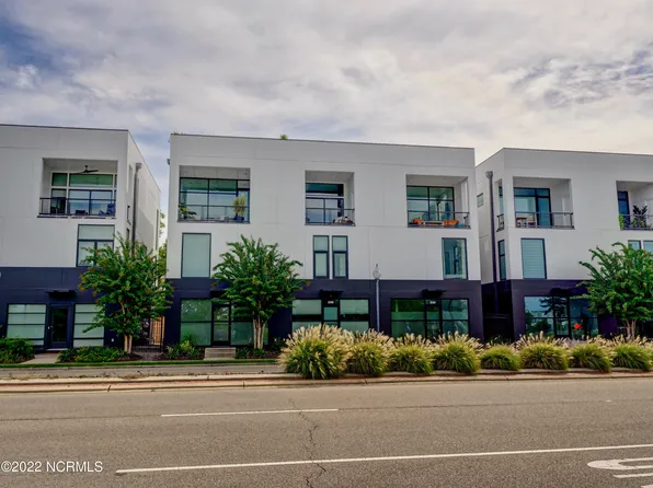 1020 N 3rd St, Wilmington, NC 28401