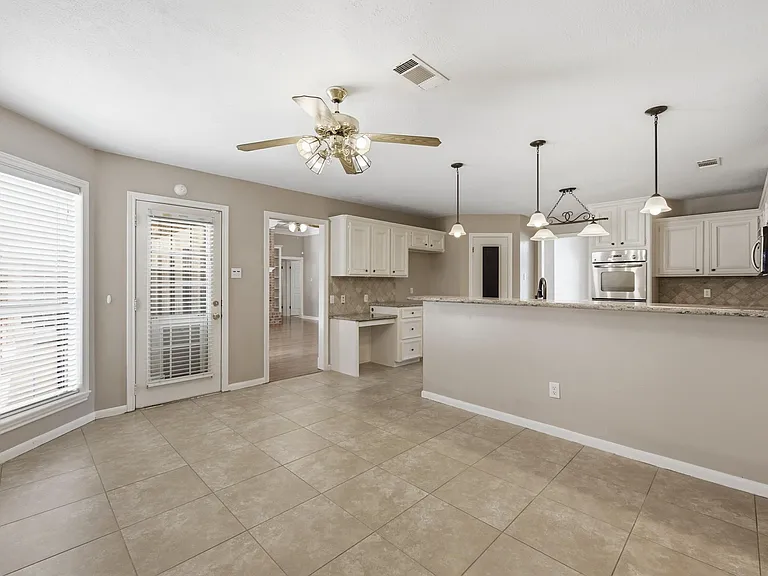 905 Winged Foot Dr — Photo 18