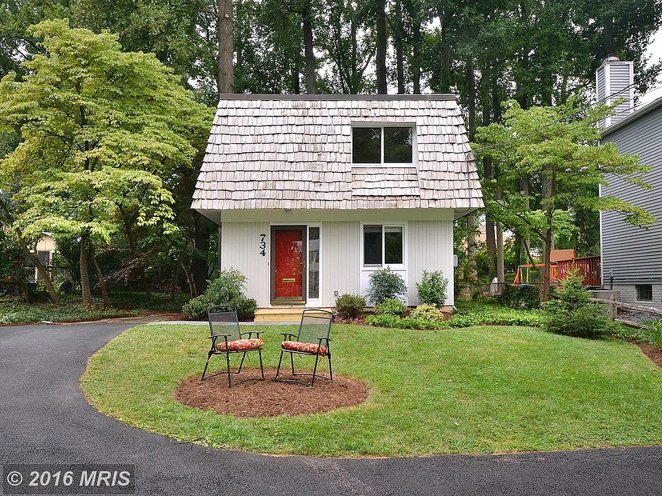 1st image of 734 Anderson Ave