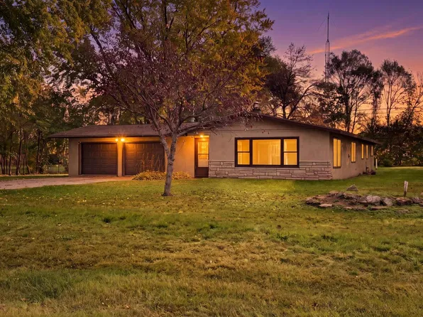 N5802 Lakeview COURT E E, Onalaska, WI 54650