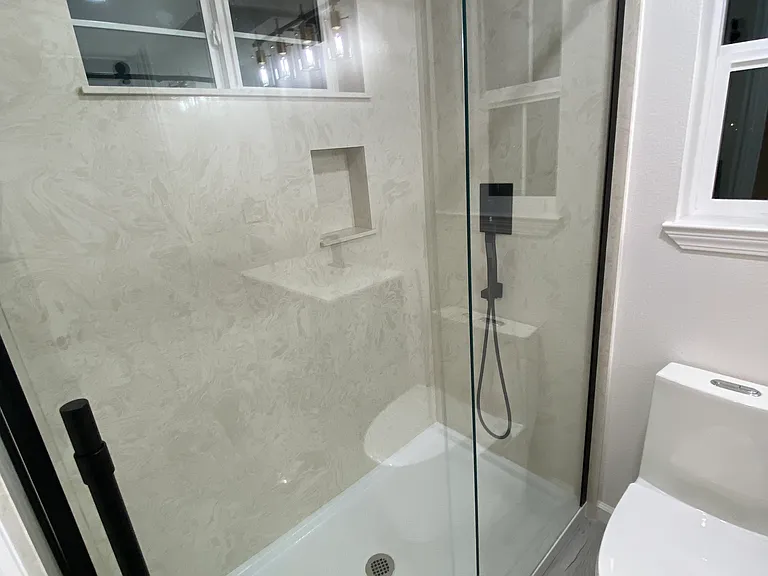 91 E Vince St #97 — Photo 5