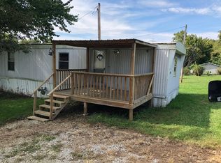 200 W 2nd St, Birdseye, IN 47513