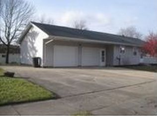 2305 S Jackson St, Appleton, WI 54915