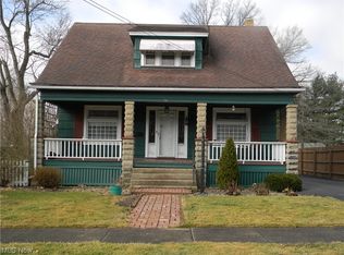 26 Hartzell Ave, Niles, OH 44446