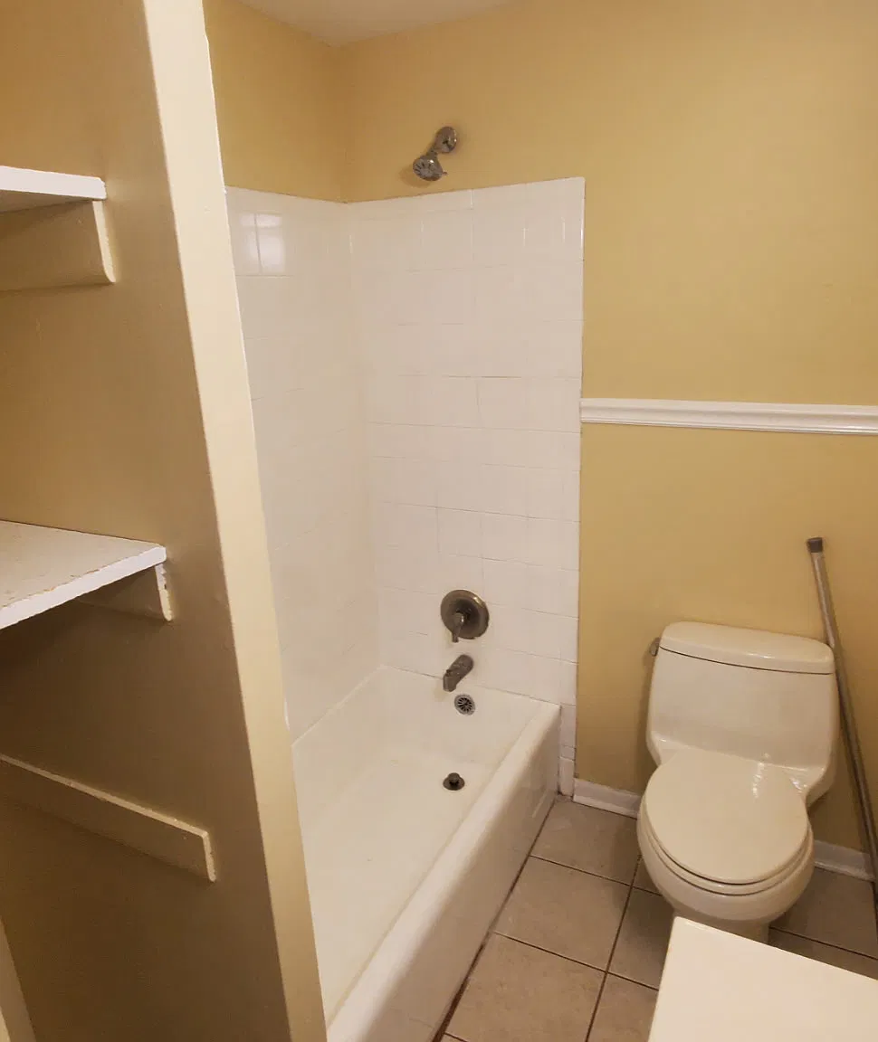 1 bed, $1,050 — Photo 2