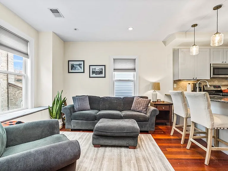 188 Bolton St #3 — Photo 7
