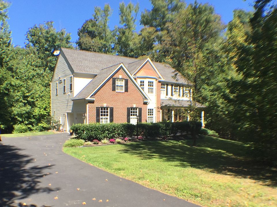 2nd image of 4119 55th St
