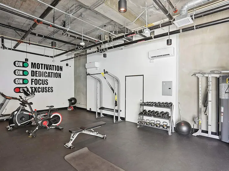 Zoe Lofts — Photo 12