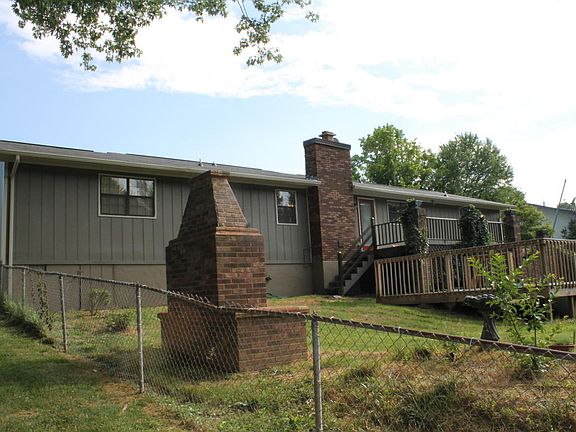 3rd image of 7305 Etheld Reda Dr
