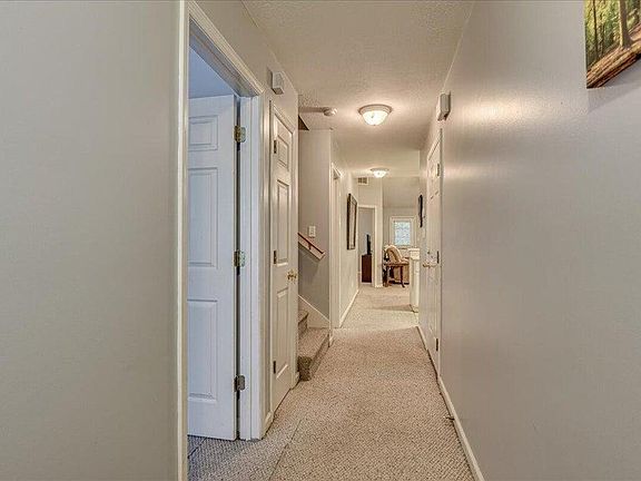 4th image of 464 Northrop Pl