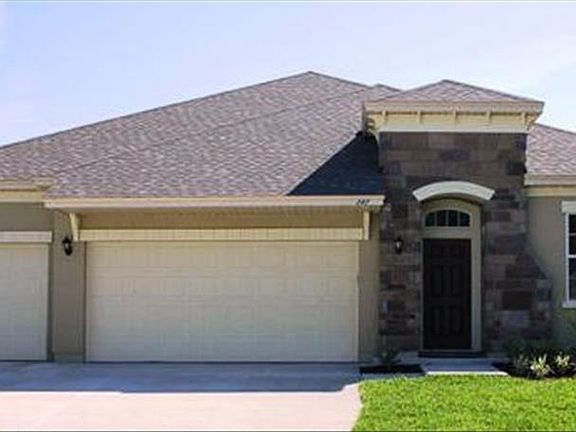 4th image of 247 Woodland Greens Dr