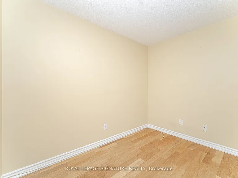47 Caroline St N #307 — Photo 28