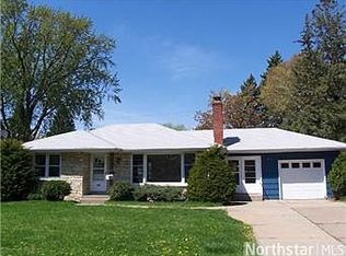 1899 Pascal St, Falcon Heights, MN 55113