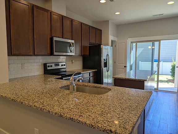 4th image of 2706 Tranquil Oak Pl