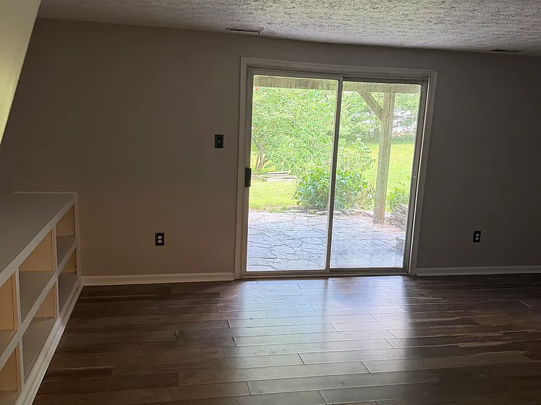 367 Doral Ct — Photo 17