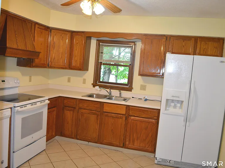 59 Cook St #7 — Photo 6