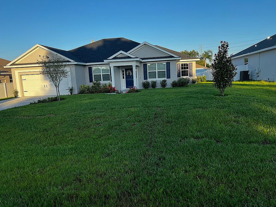 1st image of 36451 Grand Island Oaks Cir