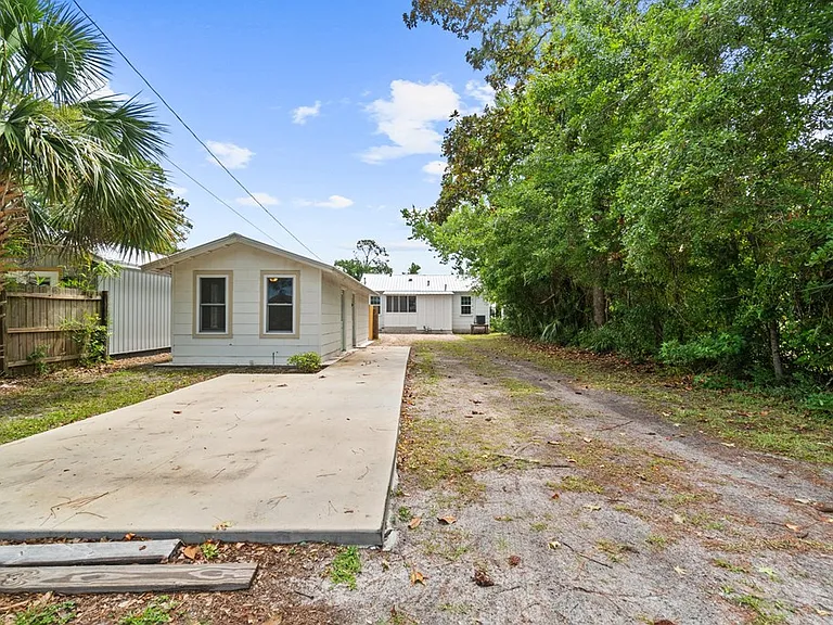 1308 Long Ave #B — Photo 11