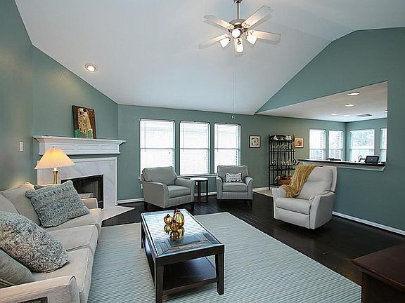 5th image of 10307 Glenfield Park Ln